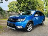 Dacia Logan MCV II Kombi Stepway Celebration - Dacia Logan: Celebration