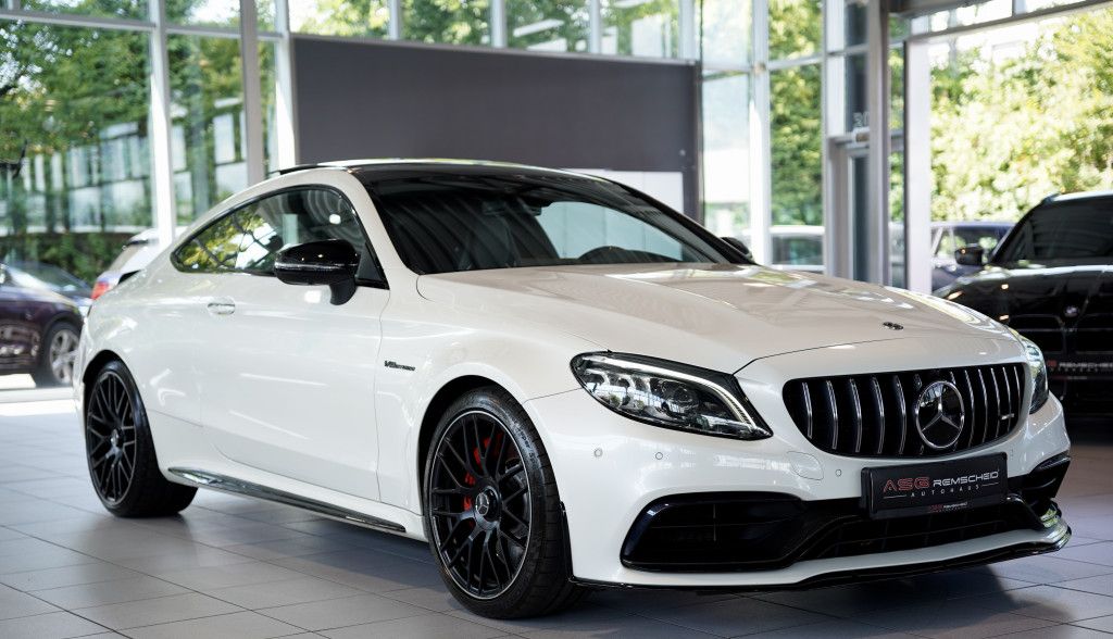 Mercedes Benz C 63 Amg