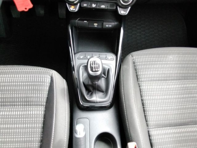 Stonic 1.0 T-GDI+SPIRIT+SHZ+ANDROID AUTO+KAMERA+