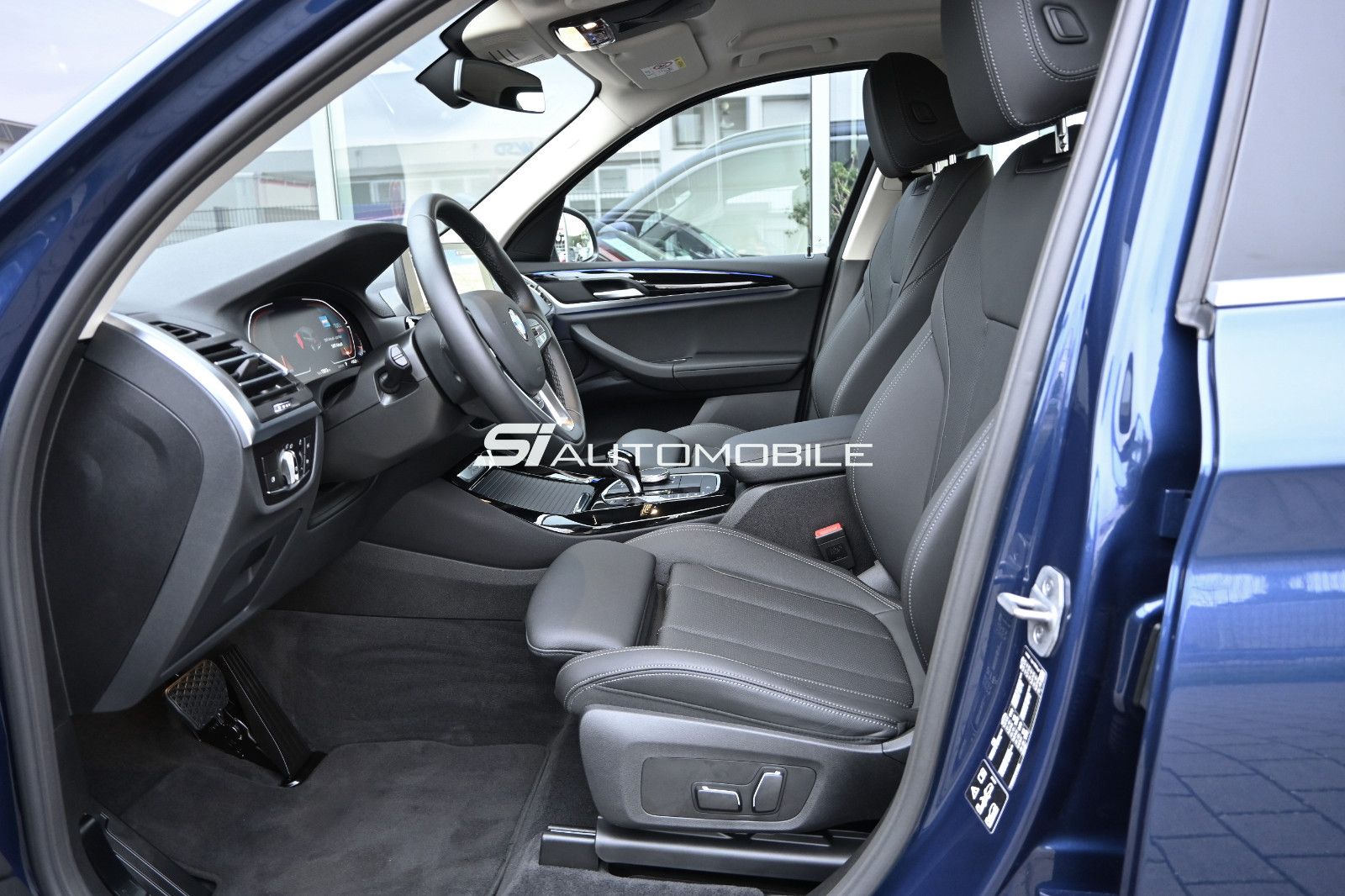 Fahrzeugabbildung BMW X3 xDrive30i °ACC°AHK°STANDHEIZUNG°MEMORY°HUD°