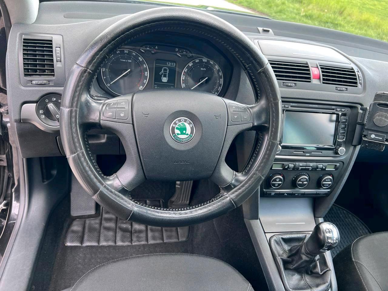 Skoda Octavia 2007 — photo 10