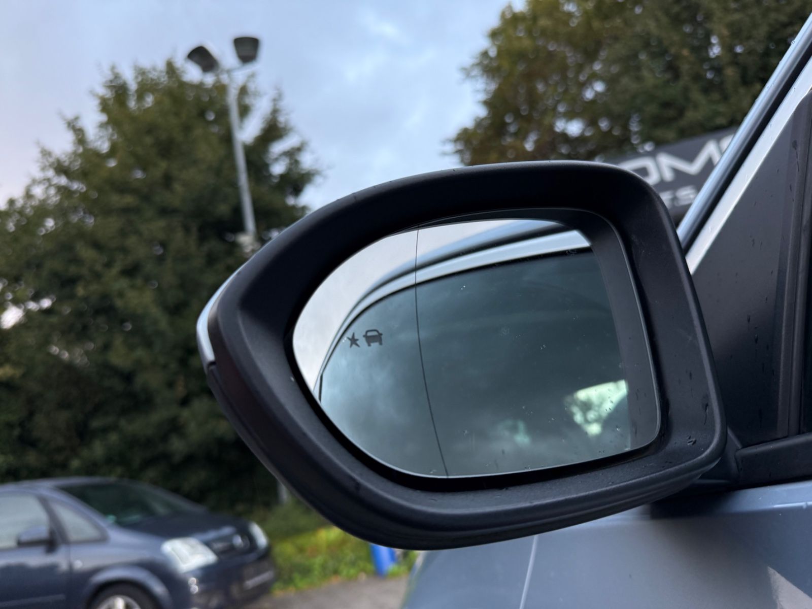 Fahrzeugabbildung Opel Insignia B Grand Sport Dynamic/LED/R-Kamera/Temp