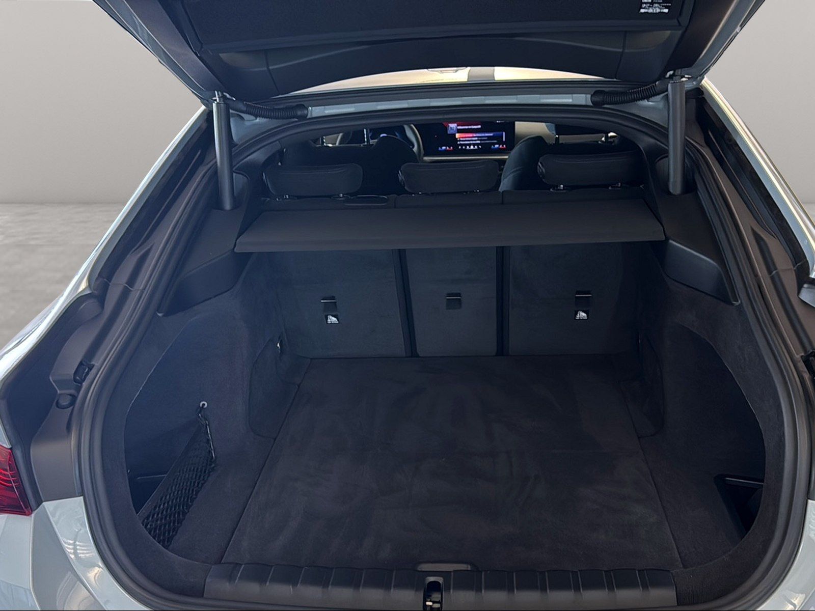 BMW i4 - Bild 15