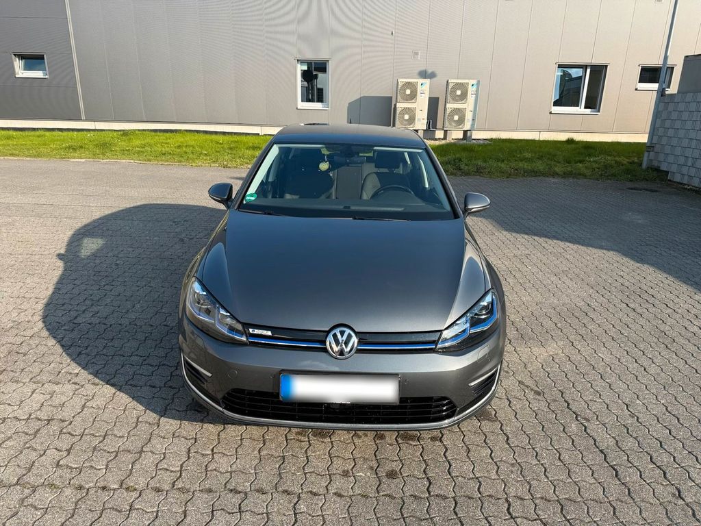 Image of Volkswagen Golf