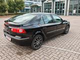 Renault Laguna Dynamique 1.9 dCi FAP 96kW - Renault Laguna: Dynamique