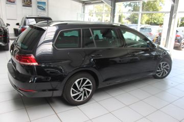 Volkswagen Golf - 12