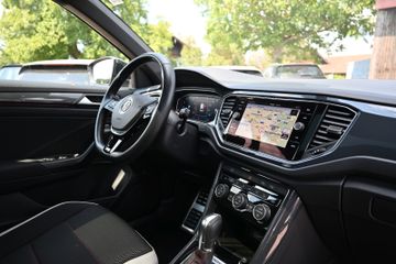 Volkswagen T-Roc - 11