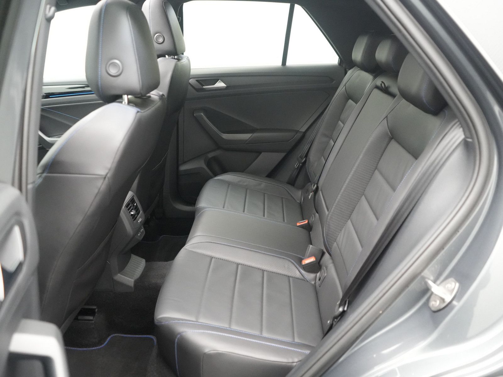 Volkswagen T-Roc - Bild 14