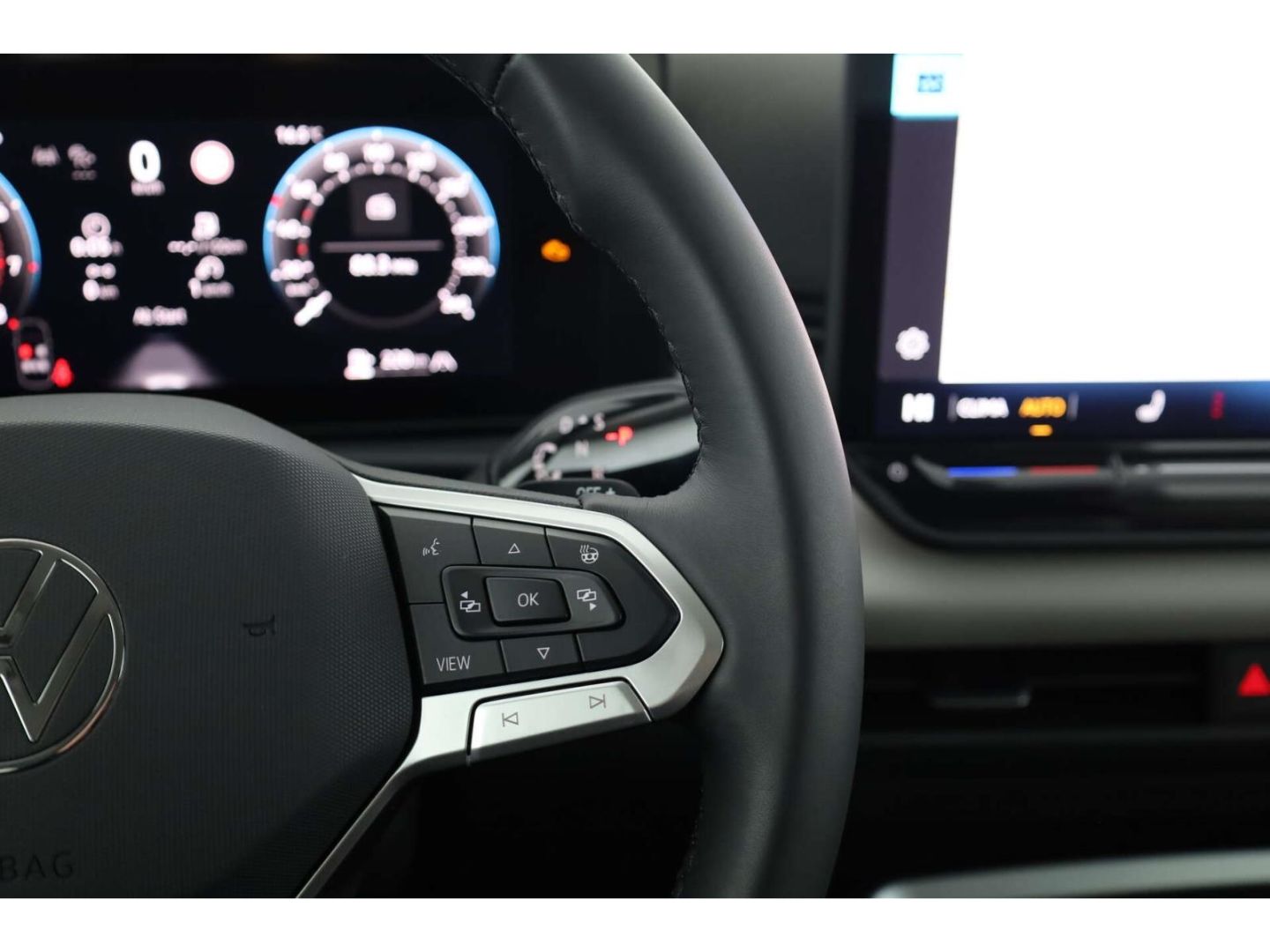 Volkswagen T-Roc - Bild 16