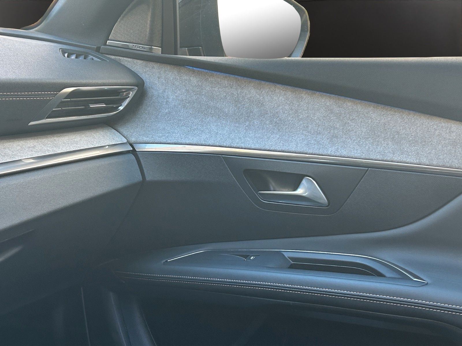 Fahrzeugabbildung Peugeot 3008 GT Automatik/Vollaustattung/8Fachbereift/