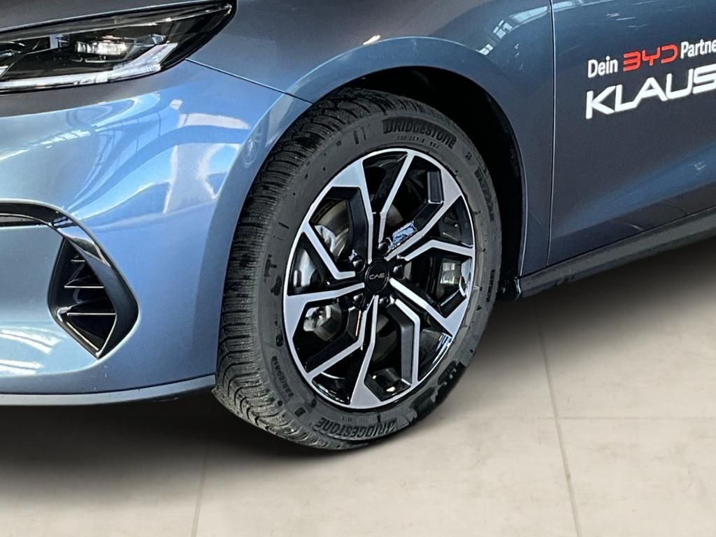 BYD SEAL 6