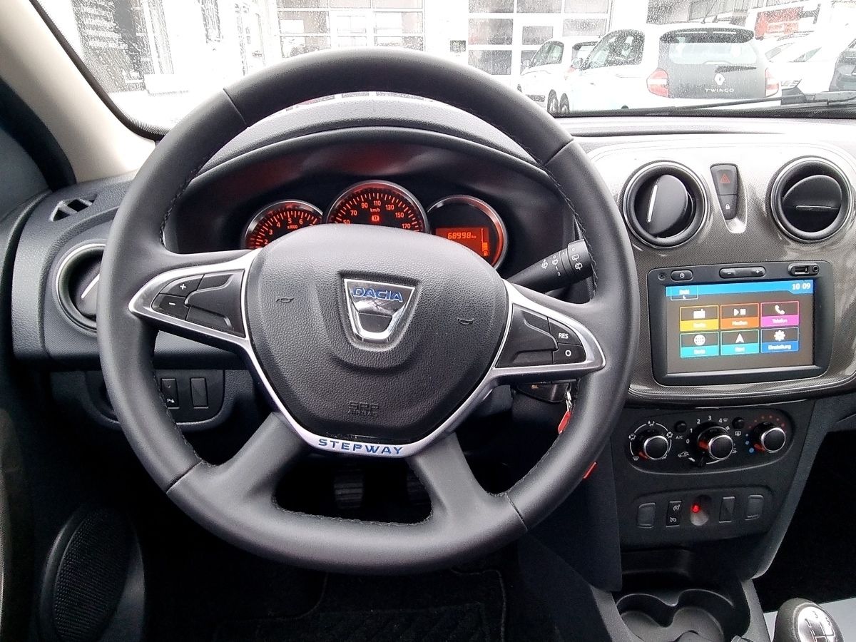 Fahrzeugabbildung Dacia Sandero Stepway Prestige TCe 100 ECO-G
