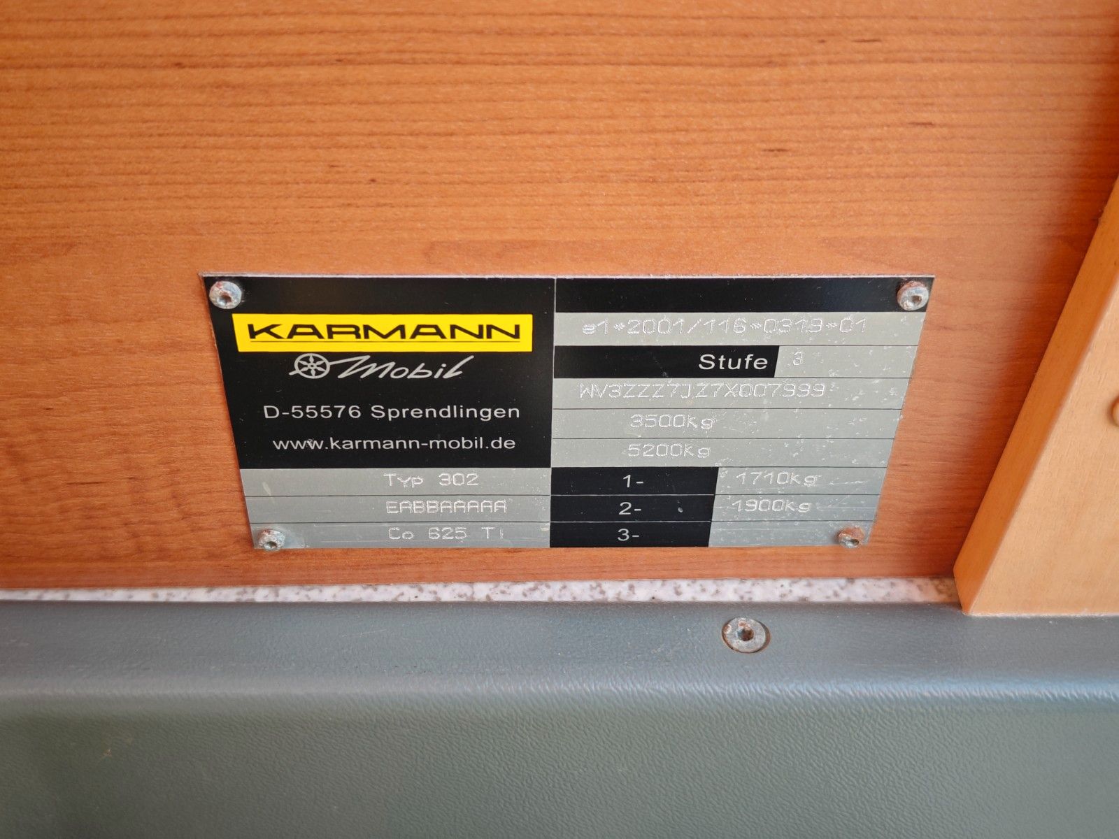 Fahrzeugabbildung Karmann COLORADO 625 TI