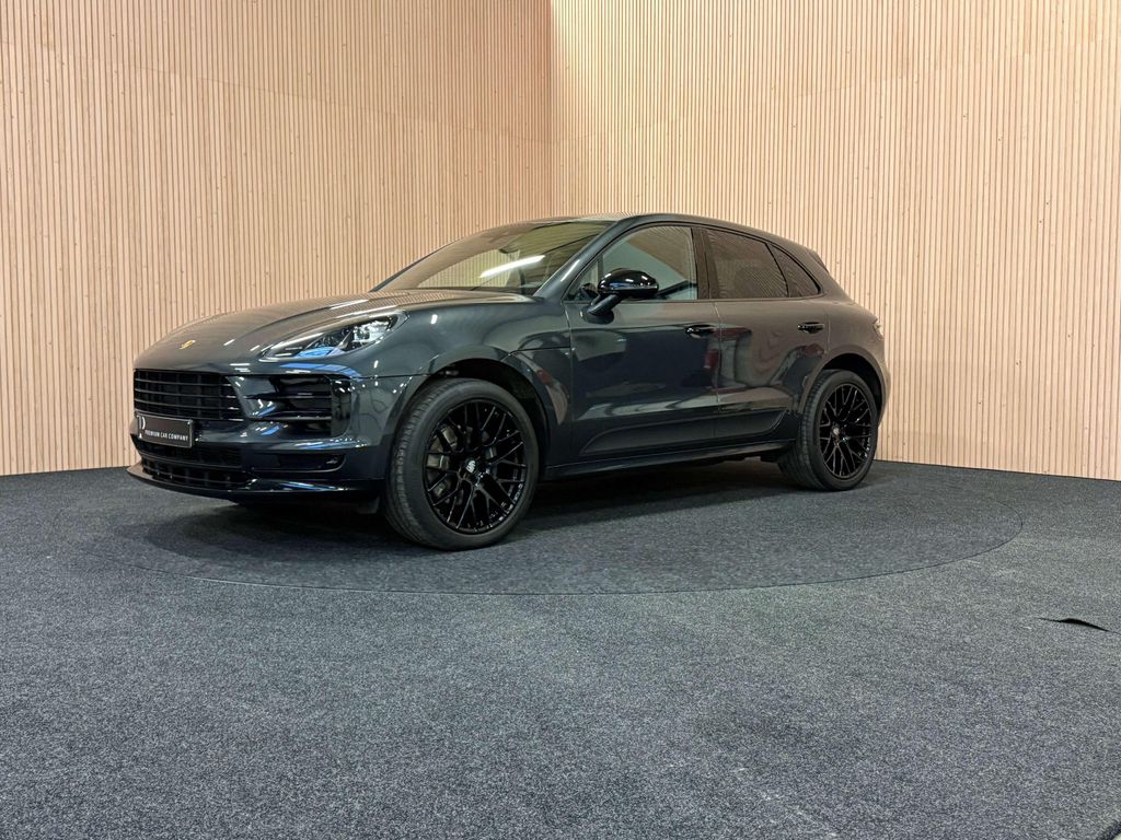 Image of Porsche Macan