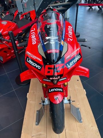 Ducati Panigale V4S Pecco Bagnaia #64