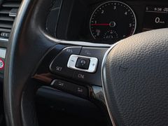 Fahrzeugabbildung Volkswagen T6 California Beach DSG 1.Hand Standhzg Navi ACC