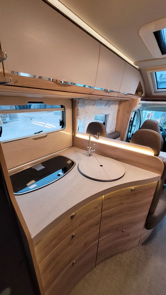 Fahrzeugabbildung Eura Mobil Profila T 695 EB *top ausgestattet*