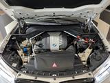 BMW X6 M50 D +NAVI+DIGITALTACHO+SPURHALTEASS.+CARPLA - BMW X6 M50