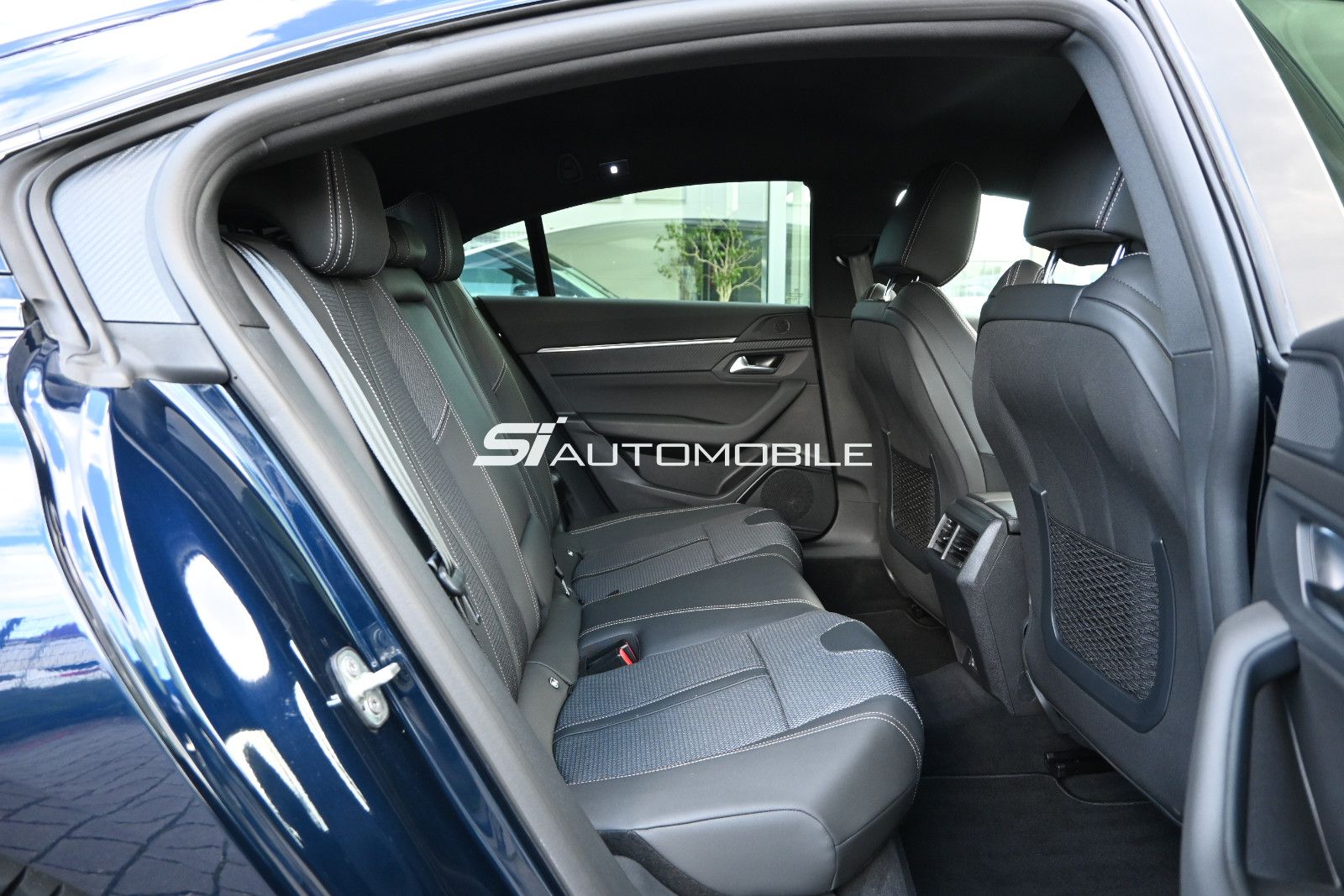 Fahrzeugabbildung Peugeot 508 Plug-In Hybrid 225 e-EAT8 Allure °ACC°MATRIX