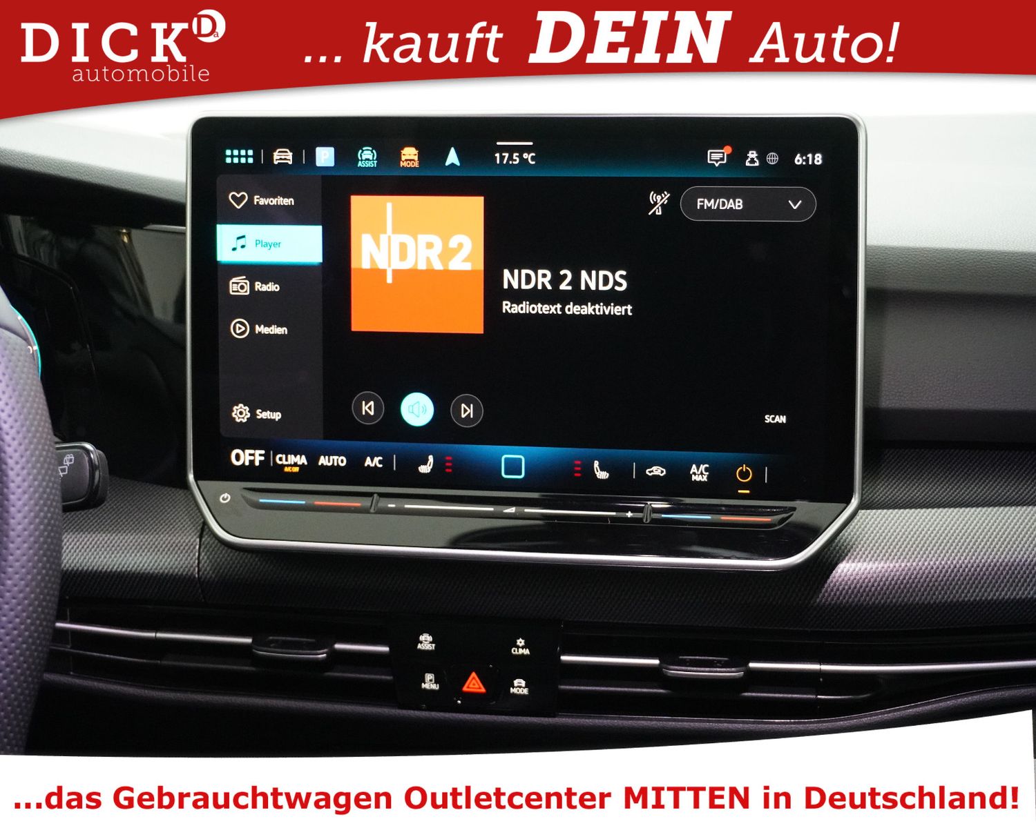 Fahrzeugabbildung Volkswagen Golf VIII 1.5 3X R-LINE+PANO+MATRI+360+HEAD+AHK+