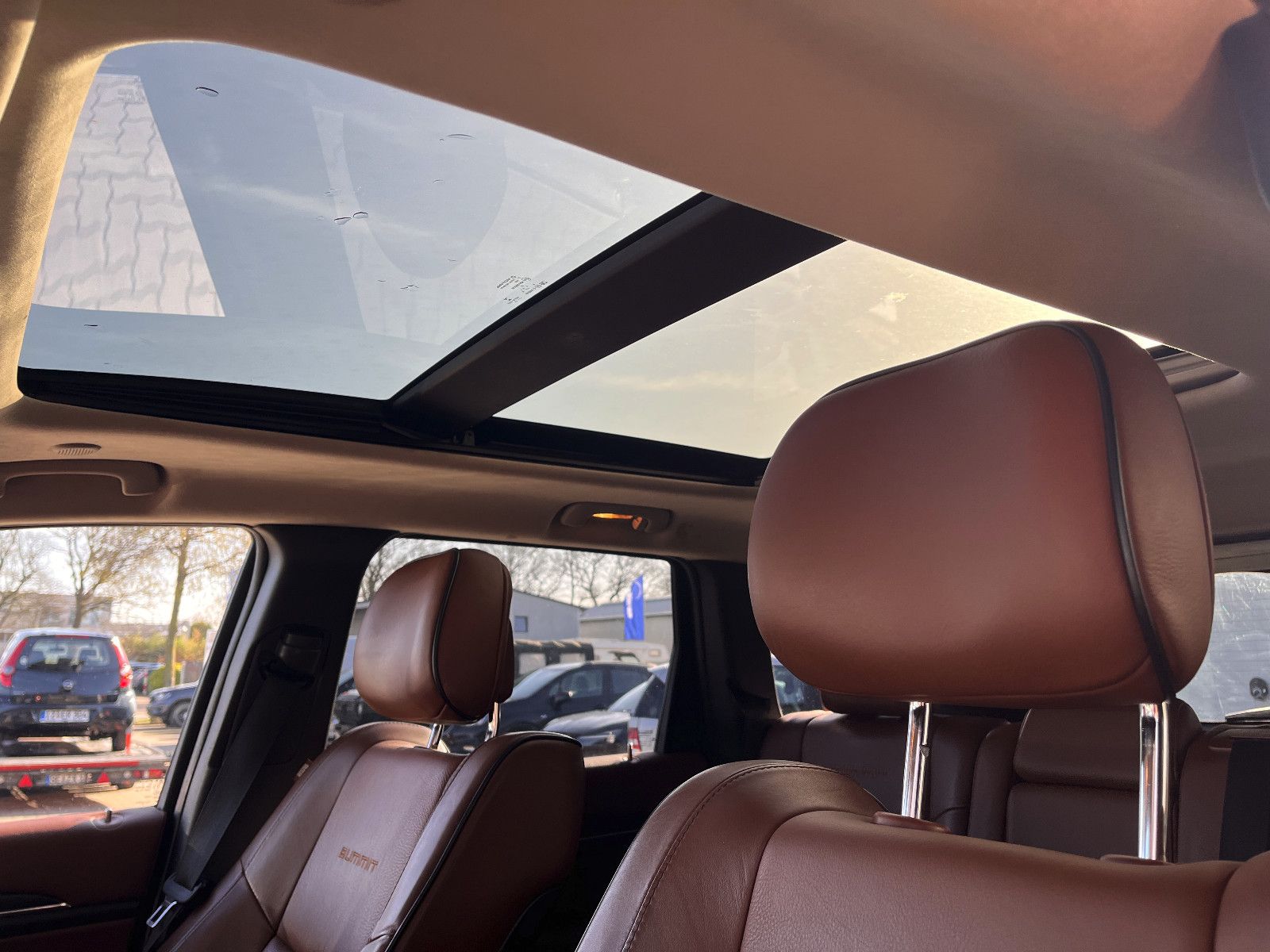 Fahrzeugabbildung Jeep Grand Cherokee 3.0 CRD Summit