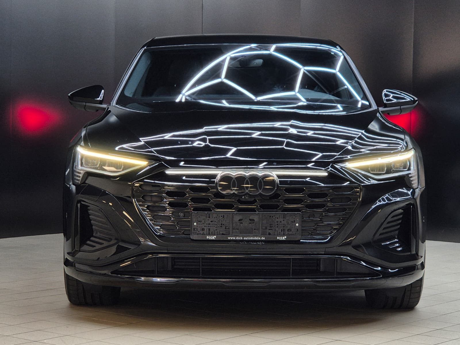 Audi Q8 e-tron 50 QUAT 2X S Line SPORTBACK BLACK+MATR imagem 3