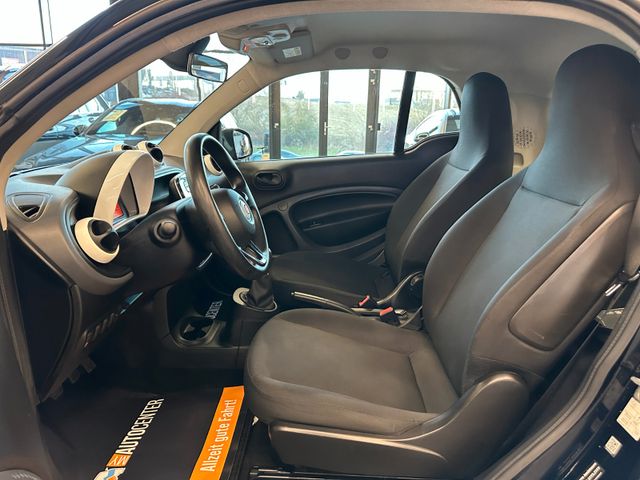 Smart ForTwo coupe  52 kW*1. Hand*Klima*Bluetooth