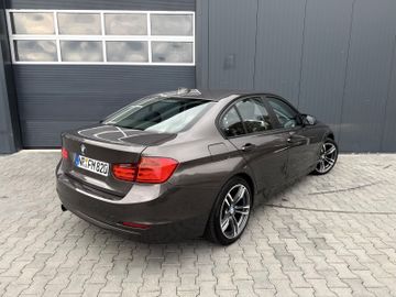 BMW 320 - 3