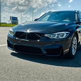 BMW 320i Touring Luxury Line M Paket  - BMW 320 mit Benzin-Antrieb: Kombi, 320i Paket