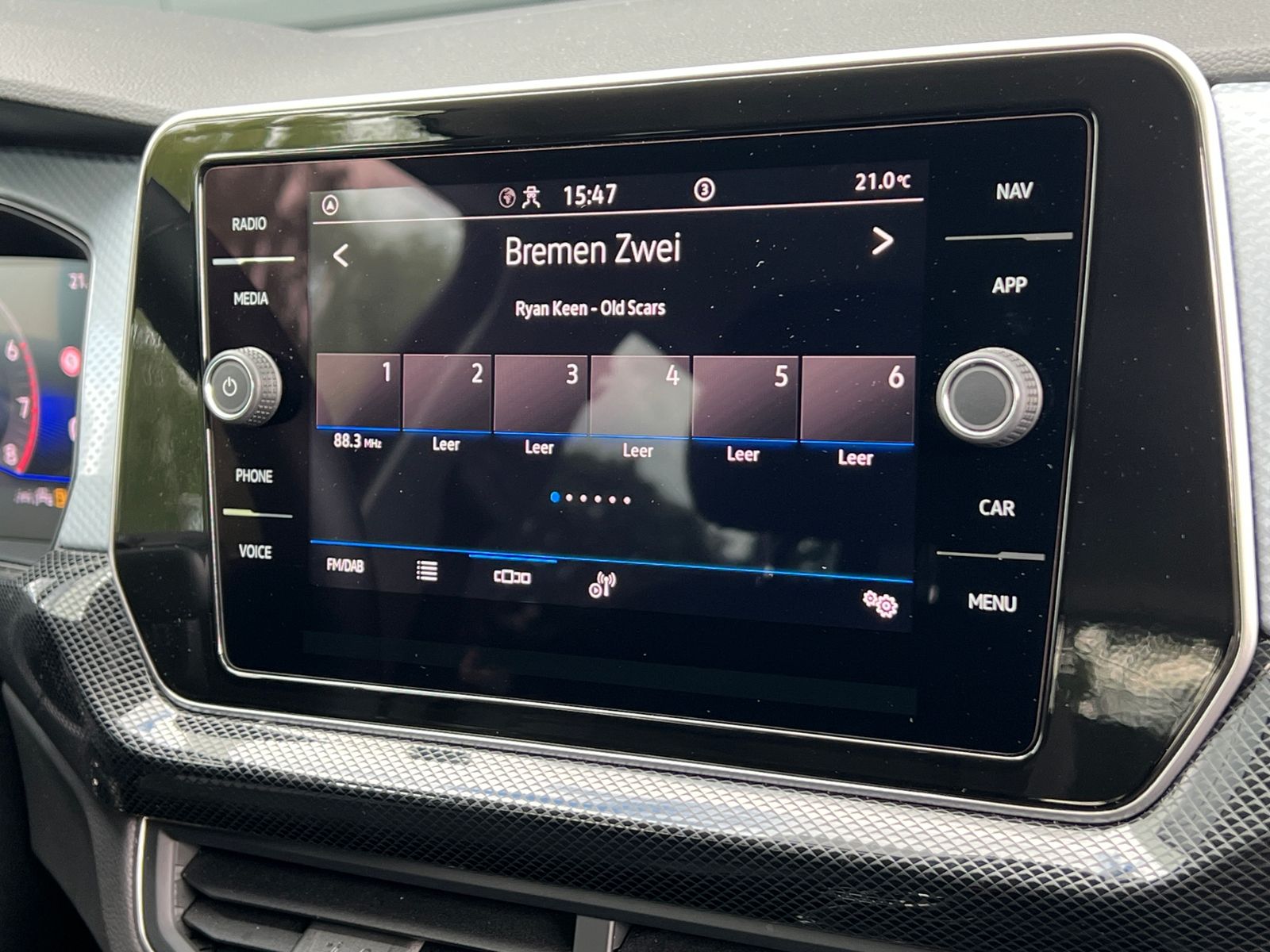 Fahrzeugabbildung Volkswagen T-Cross GOAL 1.0 TSI DSG *AHK, LED, App-Connect,