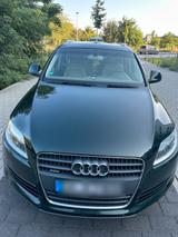 Audi Auto  Audi Q7 - Audi Q7: Auto