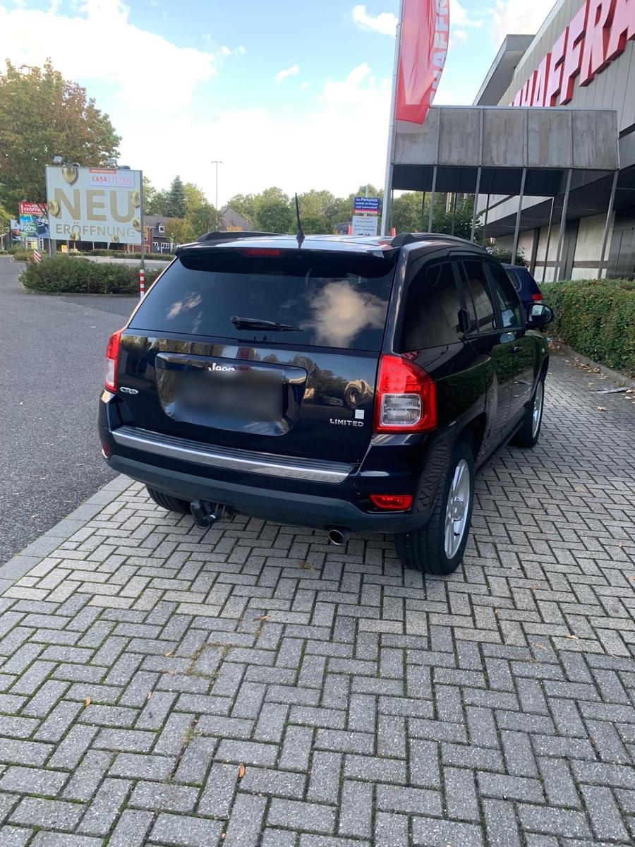 Jeep Compass 2011 — photo 5