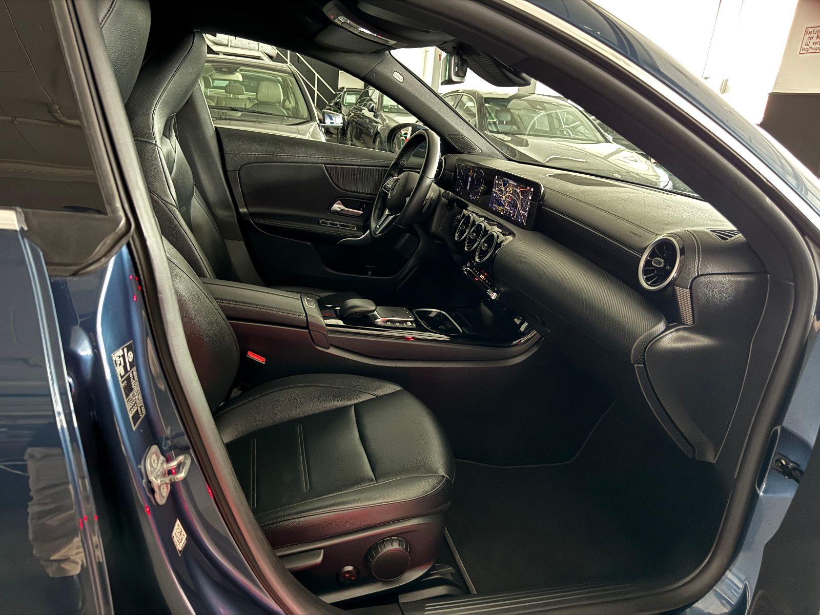 Mercedes-Benz CLA 200 SB 8G-DCT 4MATIC SPORTPAKET PROGRESSIVE