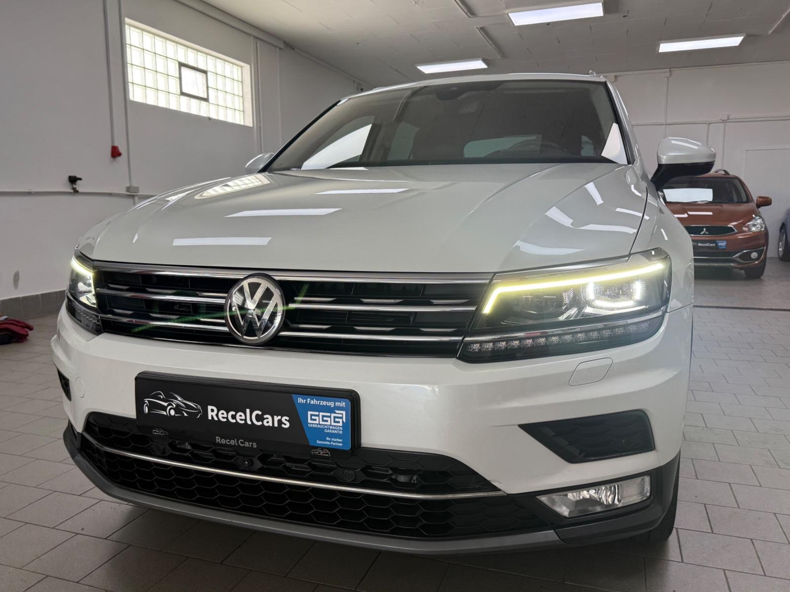 Volkswagen Tiguan Highline 2.0TDI*4Motion*AHK*HEAD-UP*PANO*