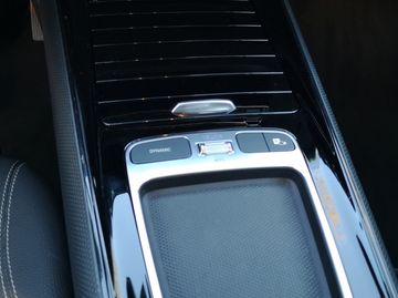Mercedes GLB 180 - 12