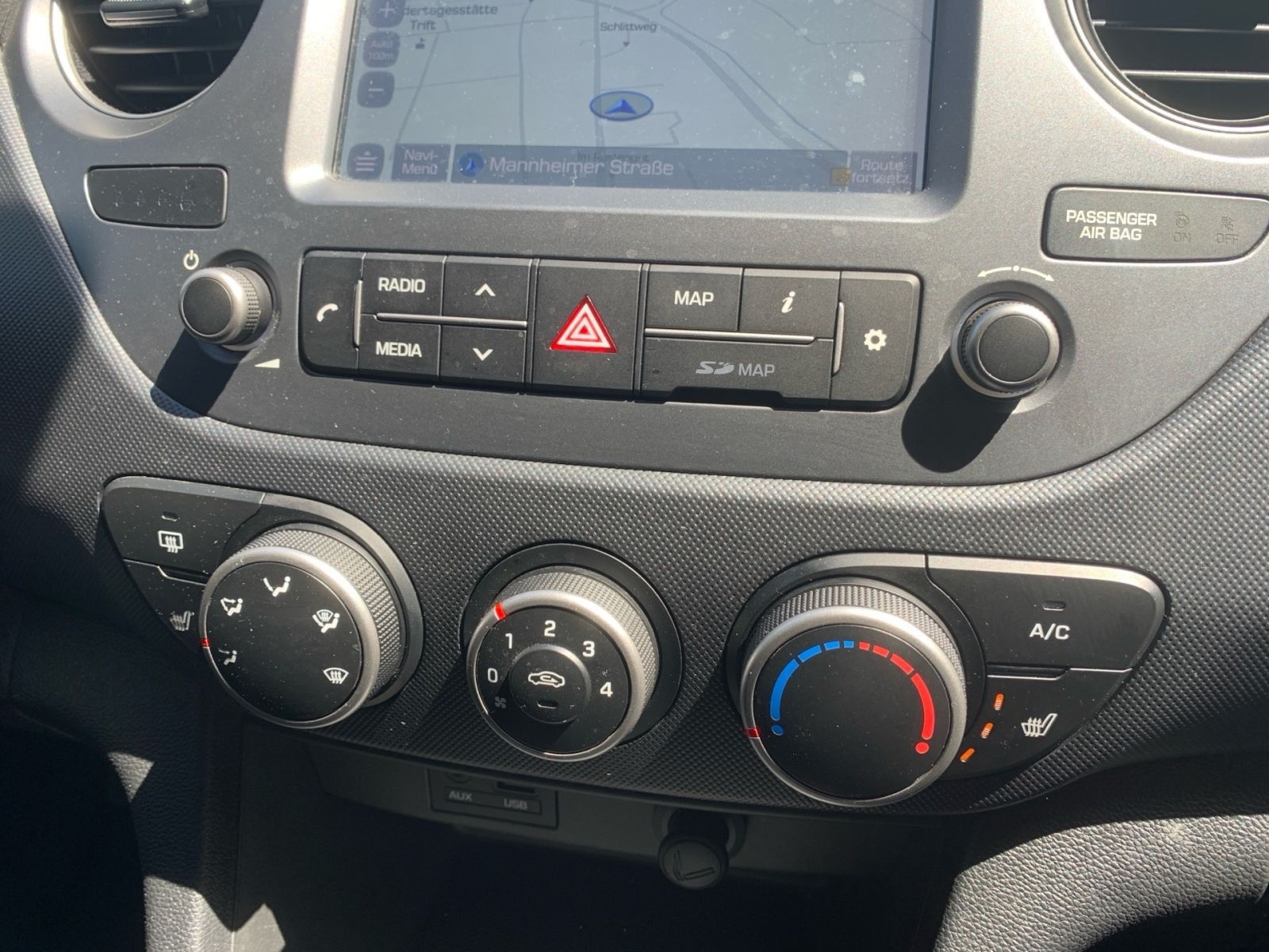 Fahrzeugabbildung Hyundai i10 1.2 YES! Plus Navi Sitzheizung