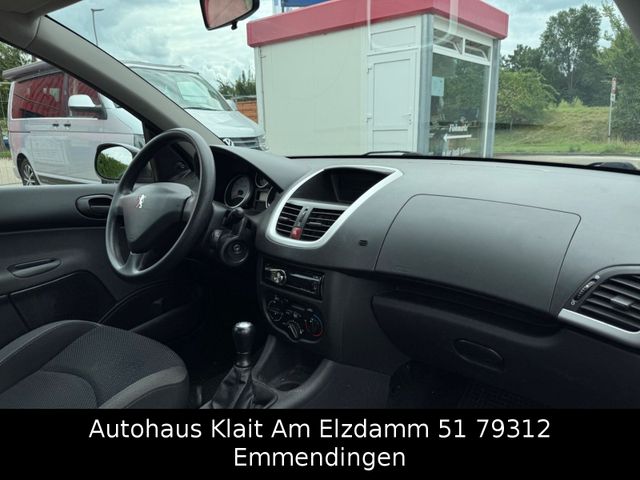 Fahrzeugabbildung Peugeot 206 + Klima Tüv Kupplung neu