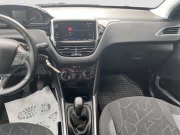 Peugeot 2008 - 11