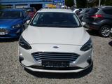 Ford Focus Turnier Titanium - Ford Focus mit Hybrid-Antrieb