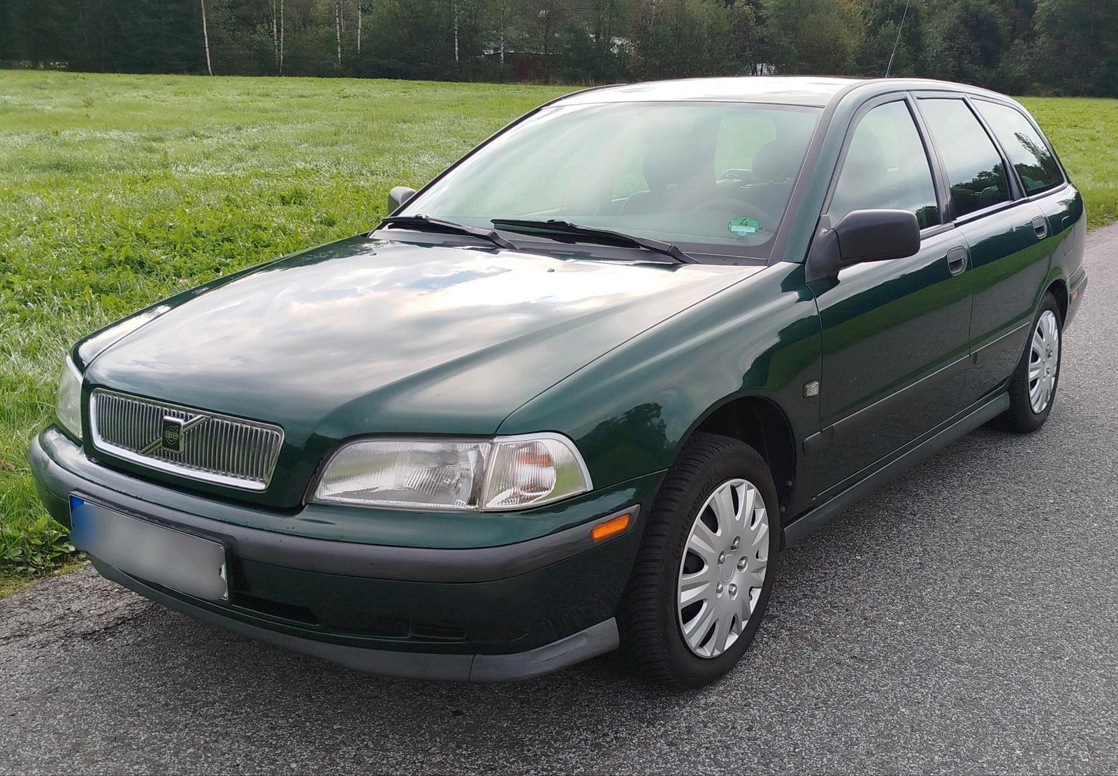 Volvo V40