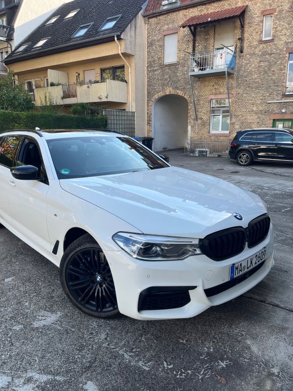 Image of BMW 540