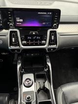 Kia Sorento 2.2 CRDi AWD Platinum DCT8 Platinum - silberne Kia Sorento