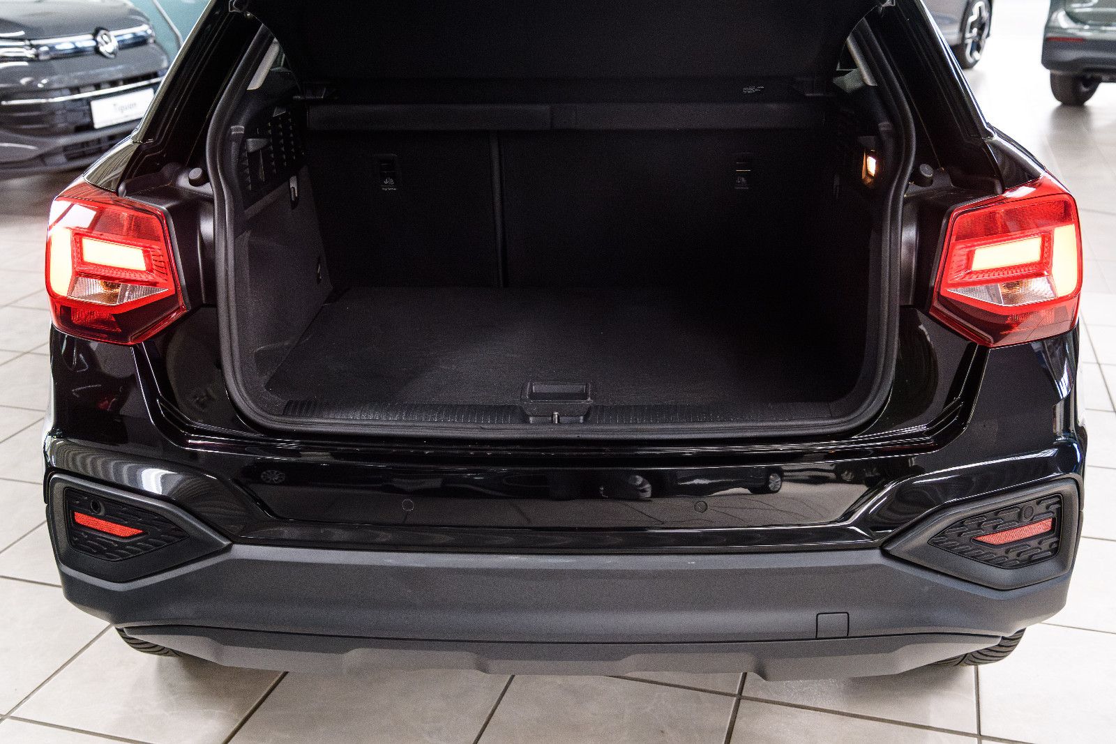 Fahrzeugabbildung Audi Q2 35 TFSI S tronic LED/SZH/NAVI