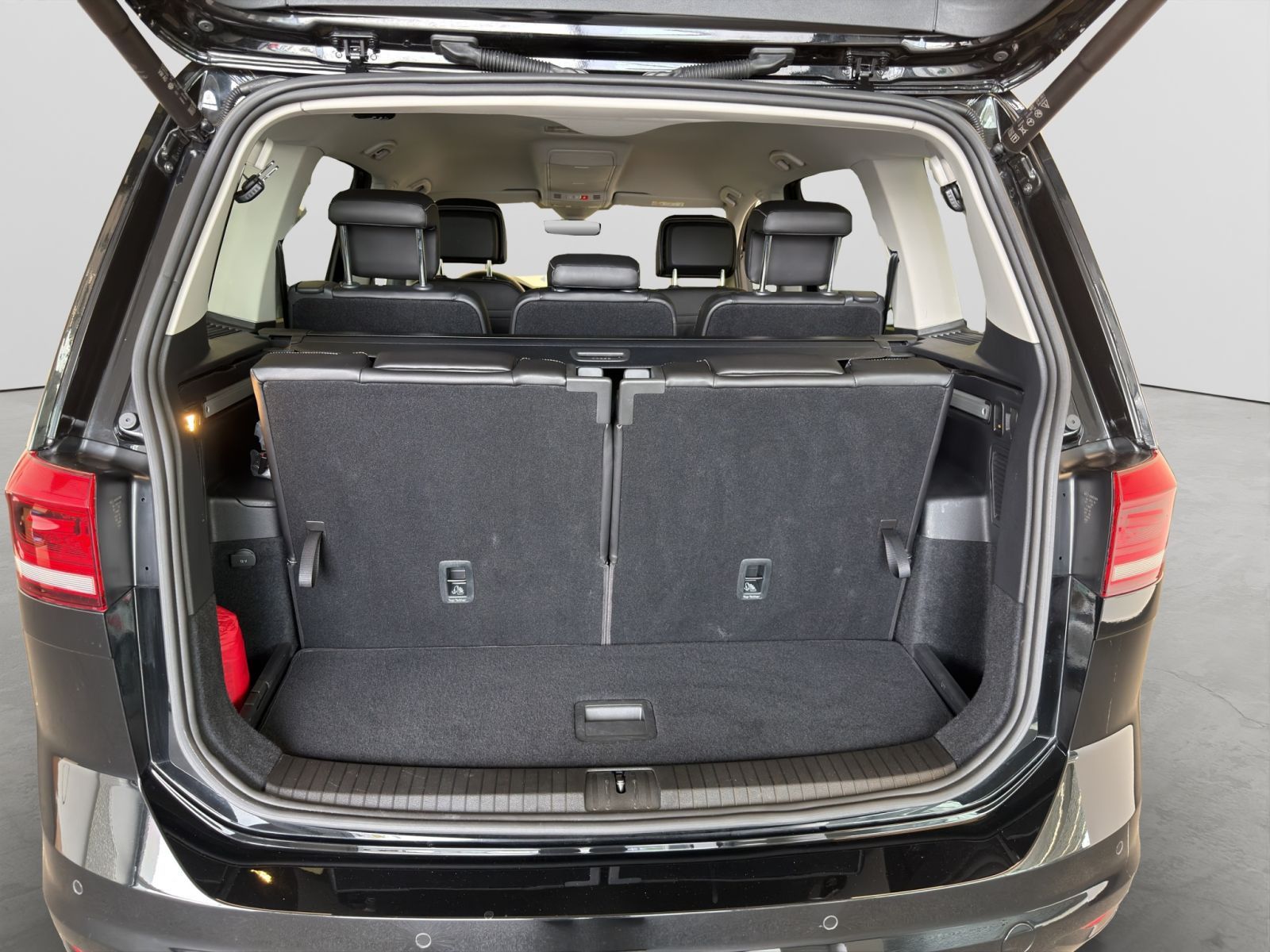 Volkswagen Touran - Bild 17
