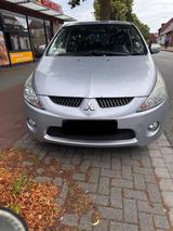 Mitsubishi Grandis 2.4 Intense Auto 6-Sitzer Intense - Mitsubishi Grandis: 2.4