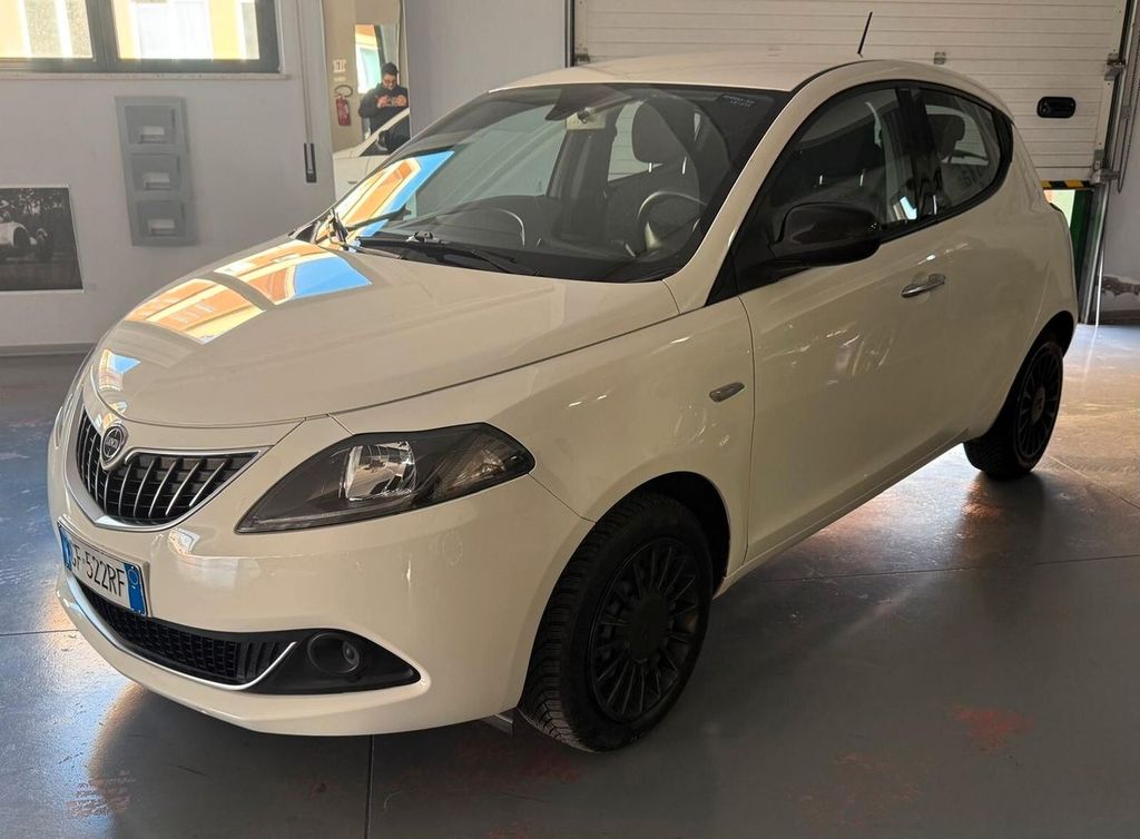 Image of Lancia Ypsilon
