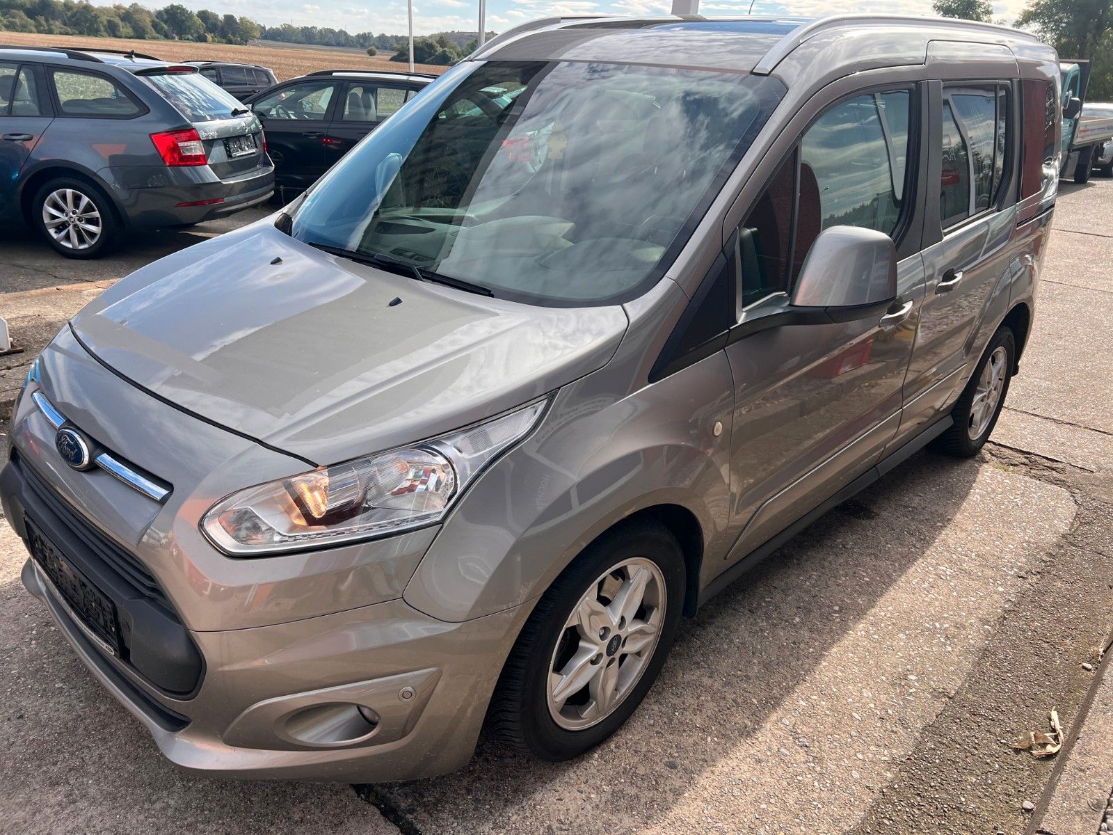 FORD Tourneo Connect