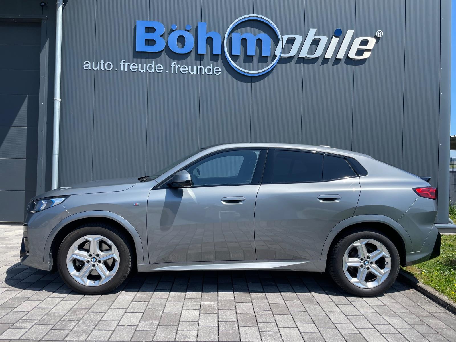 BMW X2 20 i sDrive M Sport/AHK/Pano/HK/Mwst.