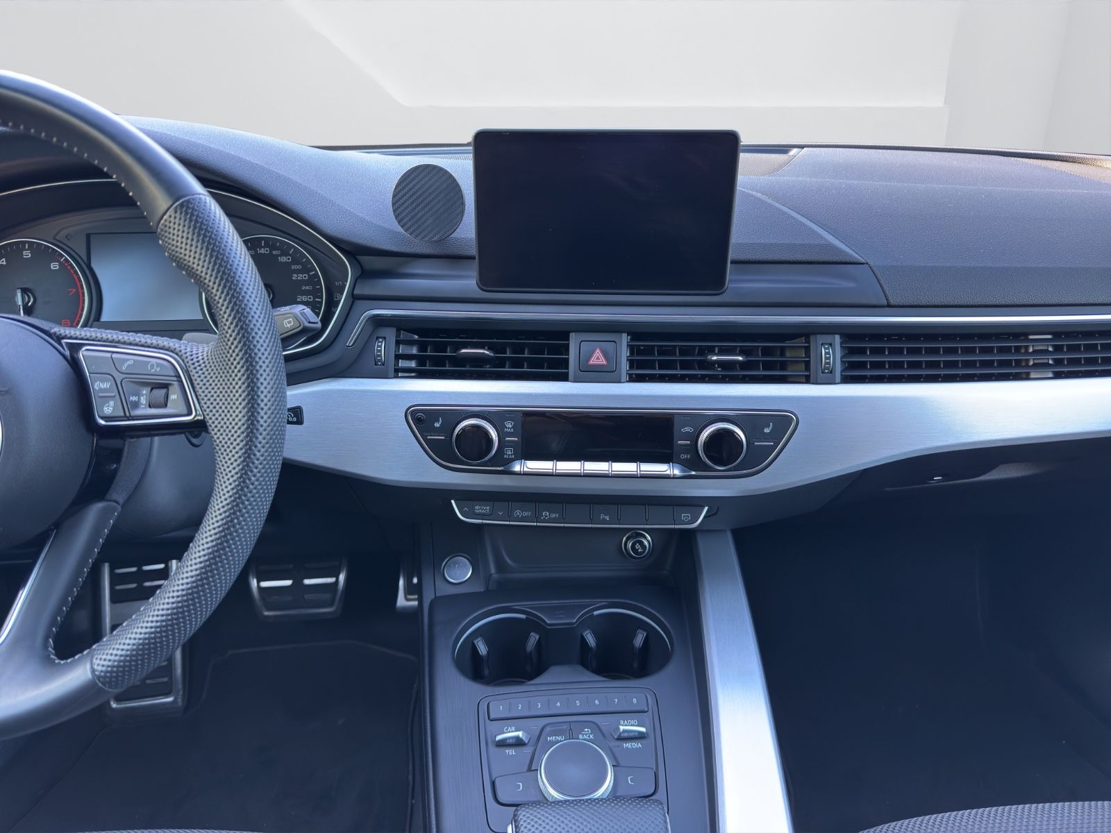 Fahrzeugabbildung Audi A4 Avant 40 TFSI sport*2.Hand*TÜV*Neu