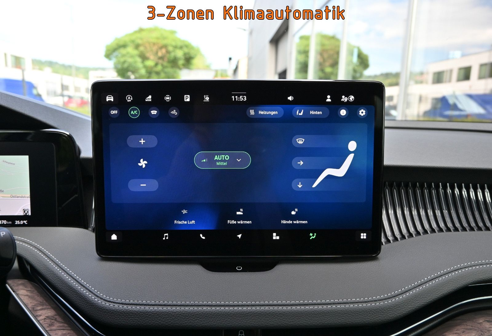 Fahrzeugabbildung SKODA Superb 2.0 TDI L&K Combi °ACC°AHK°HUD°STHZG°360°